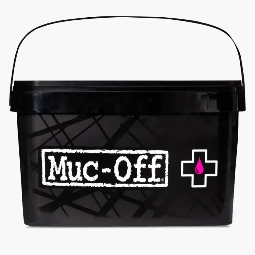 Muc-Off 8 in 1 Bicycle Cleaning Kit