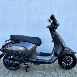 SOLD Vespa Sprint Custom Agaat Grijs DPB-79-R