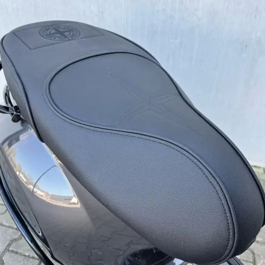 SOLD Vespa Sprint Custom Agaat Grijs DPB-79-R