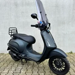 SOLD Vespa Sprint Custom Black to Blue DNH-97-P