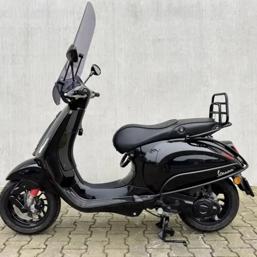 SOLD Vespa Sprint Glans Zwart DRF-59-P