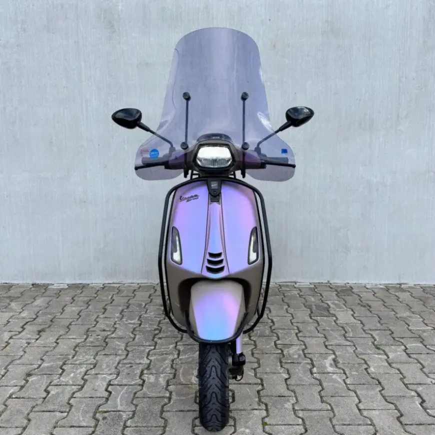 SOLD Vespa Sprint Rose Biege FFG-25-L