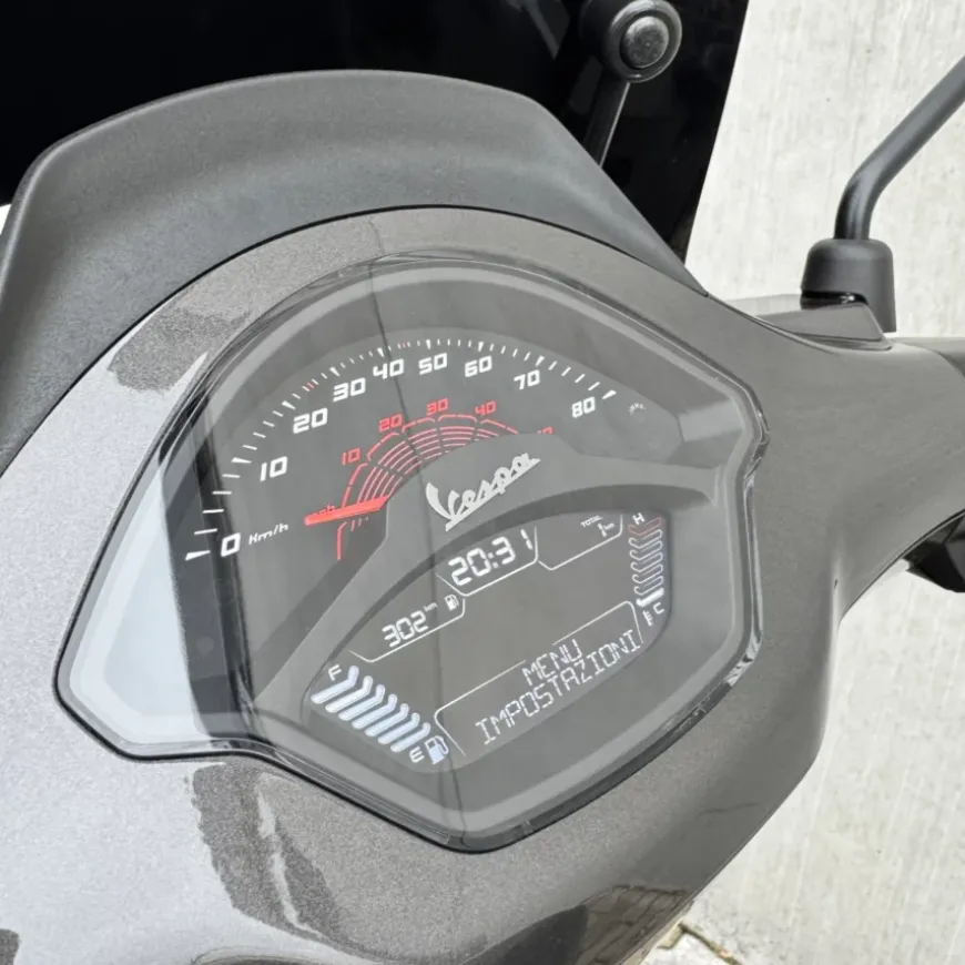 Vespa Sprint Agaath Grijs Facelift 2026
