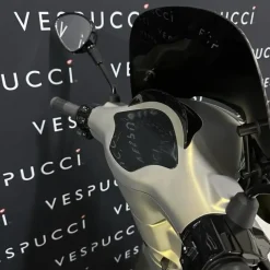 Vespa Sprint – 18K Gold