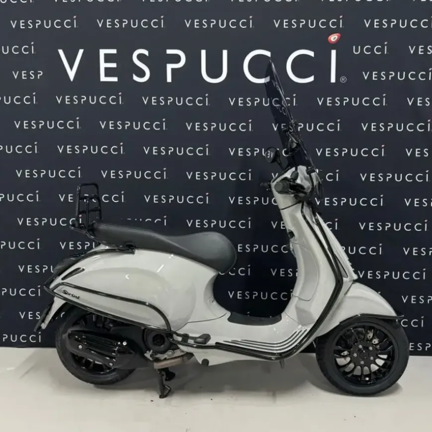 Vespa Sprint – Krijt Grijs