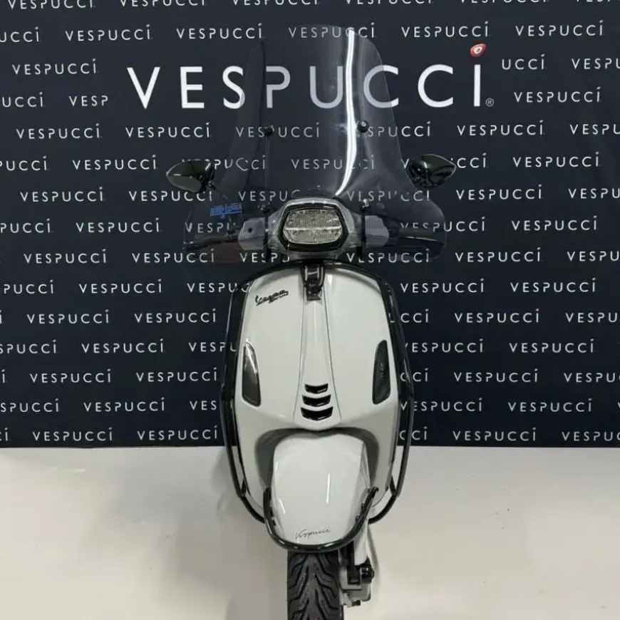 Vespa Sprint – Krijt Grijs